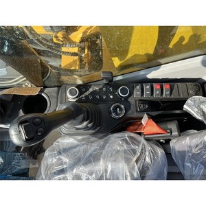 Nouvelle pelle sur chenilles 915F CR 2025 – Type mobile efficace - Product Image 6