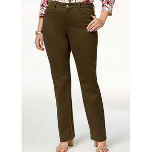 Jeans da Donna Style & Co Taglia 6 Verdi a Gamba Dritta, Moda con Controllo Pancia e Denim Traspirante, Elemento di Moda Semplice - Product Image 1