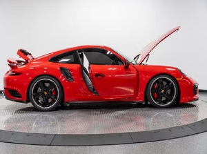 Sử dụng gọn gàng 2019 P O r S C H E 911 Turbo S cả trái và phải - Product Image 5