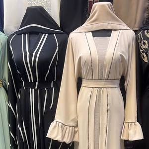 2024 Dubai hermoso negro tradicional musulmán Abaya para mujeres trabajo manual Kaftan accesorio de ropa islámica - Product Image 1