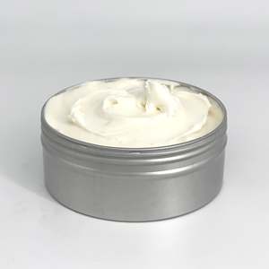 Crema Corporal Sweater Weather con Ingrediente Humectante de Manteca de Karité - Product Image 2