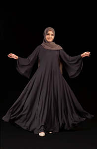 Vêtements ethniques pour femmes, abaya parapluie, designs tendance 2024, nouvelle tendance, vêtements modestes pour femmes, abaya de style pakistanais - Product Image 4