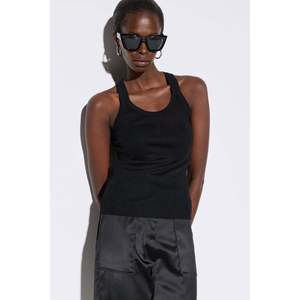 Camiseta Deportiva para Hombre, Body Cómodo y Elegante para Mujer - Product Image 3