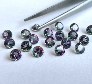 Topaze mystique naturelle 8mm ronde à facettes bonne qualité-Topaze mystique ronde à facettes - Product Image 4