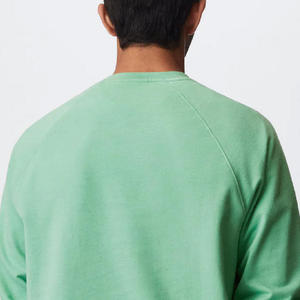 เสื้อสเวตเชิ้ตคอกลมแขนยาวผู้ชายคุณภาพสูง แบบเรียบง่าย สั่งทำได้ แห้งเร็ว เหมาะสำหรับฤดูหนาว - Product Image 5