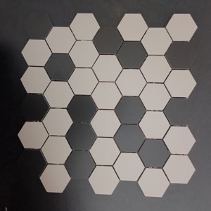 Carreaux muraux Accent Mosai Hexagone 48mm Porcelaine Fullbody pour les murs d'accent dans les salons Chambre à coucher murs caractéristiques Réception dans le hall - Product Image 2