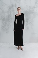 Robes de luxe pour femmes à manches longues ABOLI ROBE ASYMÉTRIQUE Noir et blanc ANT BLANC Vêtements pour femmes Étiquettes personnalisées fabriquées au Vietnam