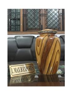 100% urnas hechas de metal de grado superior con diseño moderno para urnas de cenizas humanas por exportadores indios a precios bajos - Product Image 2