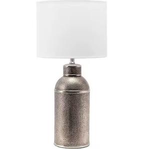 Lampe de table en métal moderne chic pour décor de salon lampe de chevet élégante décoration de la maison en fer artistique - Product Image 1