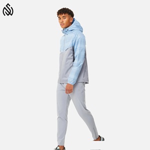 Survêtement coupe-vent léger avec logo personnalisé imprimé Vêtements professionnels Survêtements coupe-vent personnalisés - Product Image 3