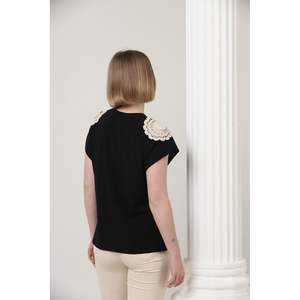 เสื้อผู้หญิง Topshow รุ่นเปิดไหล่สีดำ แต่งลูกไม้-ขายส่ง - Product Image 1