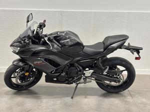 En stock : Motos de sport Ninjas 650 2026 en promotion et prêtes à l'exportation |   Ventes automobiles - Product Image 5