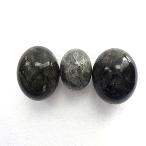 หินอัญมณีกึ่งมีค่าสำหรับใช้ในห้องปฏิบัติการ - Product Image 1