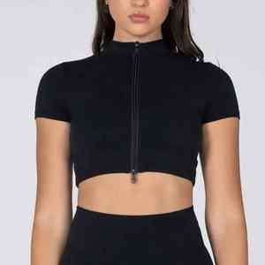 Custom High-Quality Women's Yoga Workout Set <b>Crop</b> Top & Fitness Activewear Gym Clothing with Logo - Product Image 2