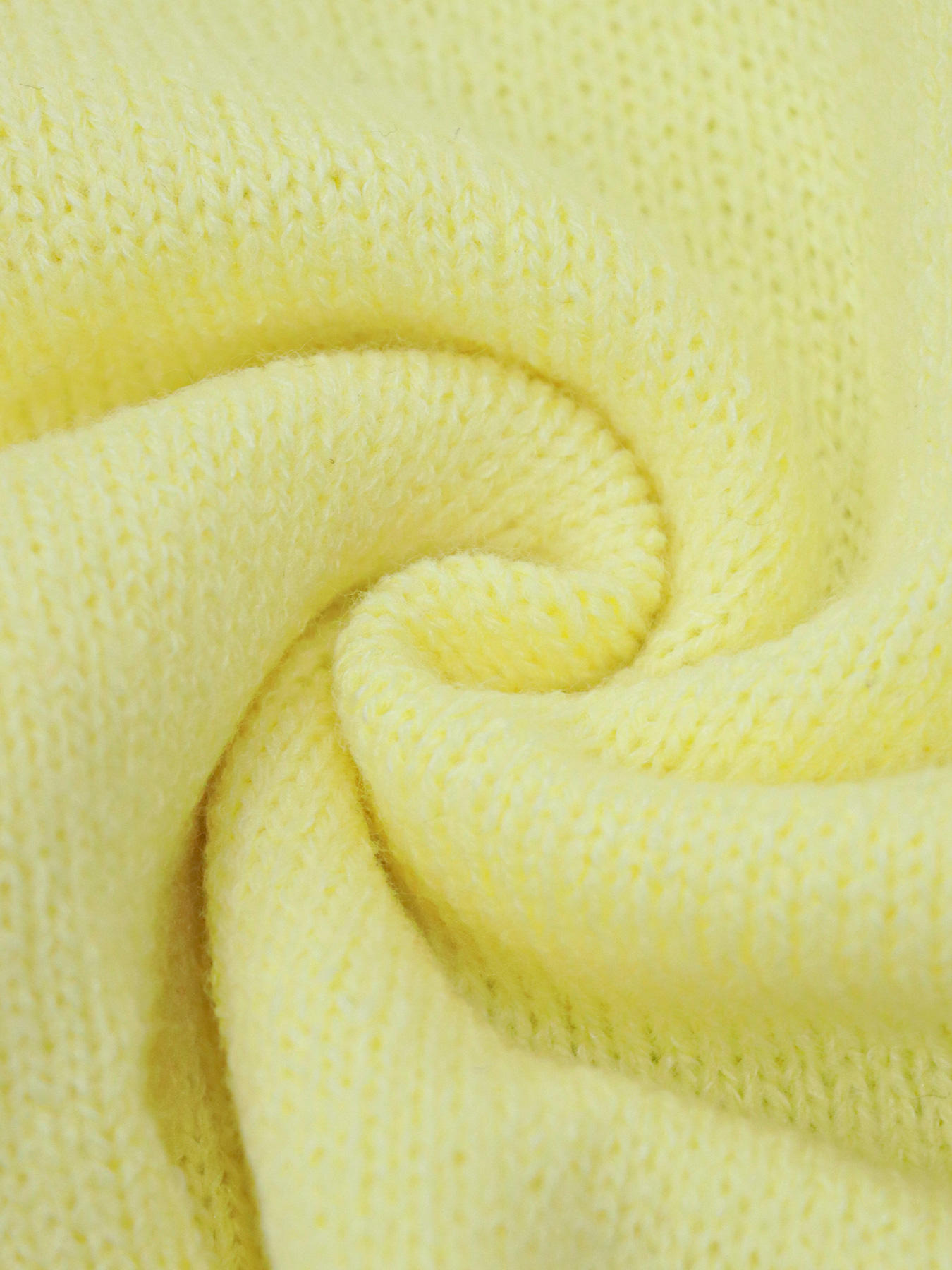 สีเหลือง