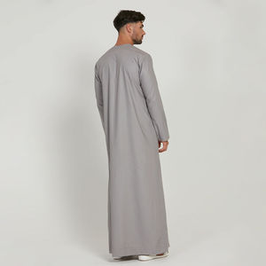 Omani <b>Thobe</b> Custom New Design <b>Men</b> Thobes Jubbah Daffah Custom Chest Tussle Color Block Wholesale Bulk Stylish <b>Men's</b> <b>Thobe</b> - Product Image 4