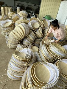 PANIER À VÉNER EN BAMBOU AVEC COUVERCLE-ARTISANAT EN BAMBOU DU VIET NAM EXPORTATEUR - Product Image 2