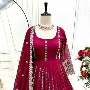 Ensemble de salwar kameez traditionnel brodé rose Rani avec dupatta, tenue de fête pour femmes, robe ethnique - Product Image 1