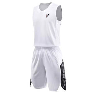 Conjunto de uniforme de baloncesto transpirable para adultos 2024 elegante y a un precio razonable para diferentes estilos - Product Image 1