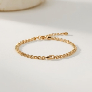 สร้อยข้อมือทองคำแท้9K สำหรับผู้หญิงเครื่องประดับขนาดเล็กสายโซ่สีทองแท้ทนทานผลิตจากประเทศไทย - Product Image 4