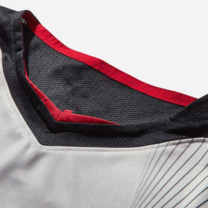 Camiseta de Verano para Mujer, Corte Moderno, Cuello Redondo Clásico, Ecológica, 100% Algodón Canvas, Secado Rápido y Transpirable - Product Image 4