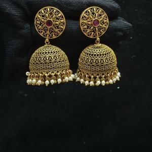 Exclusivos Aretes de Primera Calidad Chapados en Oro con Acabado Antiguo, Estilo Tradicional, Colecciones para Bodas, para Mujeres y Niñas - Product Image 1