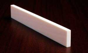 Saddle de guitare en os de cheval de haute qualité, fait main, écologique, matériau brut poli, couleur personnalisable, forme rectangulaire - Product Image 2