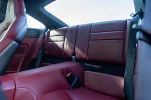 Encantadora Camioneta SUV Blanca 2024 para 911 Carrera S Turbo Automática Usada con Llantas de Aleación, Asientos de Cuero, Navegación Premium y Arranque Remoto - Product Image 3