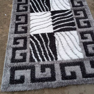 Alfombra peluda americana Alfombra con patrón abstracto de la mejor calidad Lavable Reversible para uso doméstico para adolescentes Hecho de seda de poliéster - Product Image 1