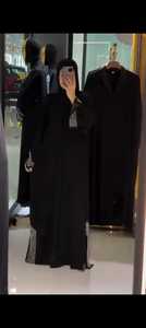 เสื้อผ้ามุสลิมแบบดั้งเดิมของผู้หญิงหรูหราเรียบง่ายสไตล์อาบายาดูไบ - Product Image 4