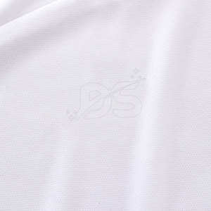 Uniforme de football pour hommes de qualité supérieure, design personnalisé, séchage rapide, respirant, léger, 100% polyester, vêtements d'entraînement et de sport - Product Image 3