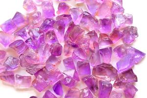 Dhorgems Améthyste Violette Naturelle, Perles Brutes Non Taillées, Formes Ovale et Poire, Iridescence, Rajasthan, Pierre de Naissance de Février, Propriétés Curatives - Product Image 2