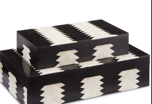 กล่องไม้ตกแต่งลายกระดูกเรซินสีดำและสีขาวแบบทำด้วยมือไม่เหมือนใครดีไซน์จากยูเอสเอ - Product Image 5