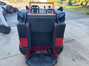 ENVÍO GRATUITO TORO DINGO TX1000 Mini Cargadora Compacta con Certificación EPA y CE, Cilindro Hidráulico Eaton, Motor Principal, Bomba, Caja de Cambios, Engranajes, PLC - Product Image 4