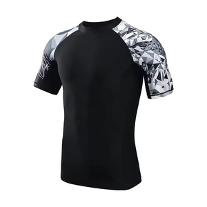 Rashguard de MMA de Manga Corta Personalizado al por Mayor, Transpirable, Ecológico, de Secado Rápido, de Poliéster, para BJJ, con Diseño Personalizado - Product Image 1