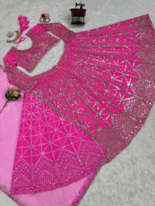 Lehnga choli ของผู้หญิงที่มีคุณภาพสูงด้วยการปักลายหนักสไตล์เจียมเนื้อเจียมตัวที่สง่างามจากอินเดียในราคาจำนวนมาก - Product Image 2