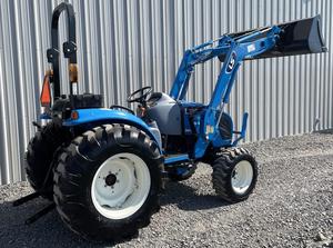 Livraison gratuite LS MT350E tracteur agricole avec chargeur et godet à attache rapide, moteur diesel 394 heures 4x4, 50HP, prise de force 540, attelage 3 points - Product Image 3