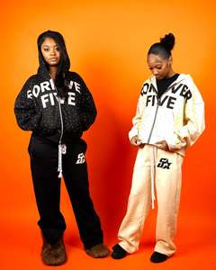 เสื้อฮู้ดสตรีทแวร์แบบมีฮู้ด ทรงโอเวอร์ไซส์ ผ้าฝ้ายคุณภาพสูง ตกแต่งด้วยลายกราฟิกและคริสตัล พร้อมเชือกผูกเอว แบบยาวเต็มตัว สไตล์ดิสเทรส สำหรับผู้จำหน่าย - Product Image 4