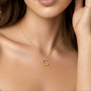 Colgante de Plata Marcada con Sello, con Luna Encantadora Chapada en Oro y Aleación de Zinc para Mujer, Collares Modernos con Temática Religiosa Cristiana, Regalo - Product Image 2