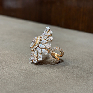 Anillo de compromiso de oro rosa con racimo de diamantes marquesa, conjunto de anillos nupciales de lujo - Product Image 3