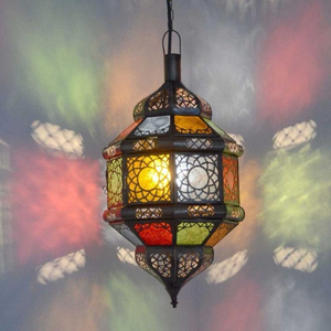 Lampe suspendue marocaine attrayante en verre et fer pour la décoration de la maison, lanterne marocaine à prix raisonnable - Product Image 1