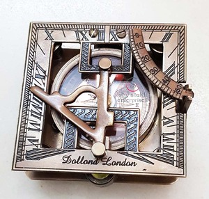 Dollond London เข็มทิศวินเทจเคลือบเงาทองเหลืองอุปกรณ์นำทางแบบกระเป๋าหน้าปัดทรงสี่เหลี่ยมแบบโรมันสำหรับคริสต์มาส - Product Image 3