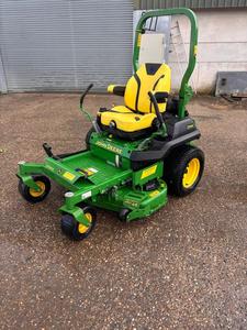 Tractor Cortacésped John Deere Z740R 2026 de 15 HP con Tracción en 2 Ruedas - Product Image 5