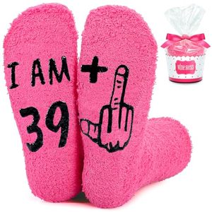Lot de chaussettes antidérapantes en polaire corail rose moelleuses pour femme, avec logo personnalisé, idéales pour un cadeau amusant de 40e anniversaire - Product Image 1
