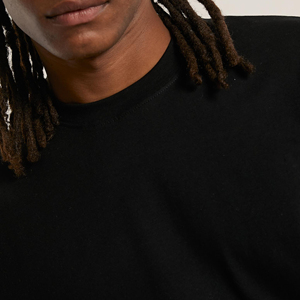 T-shirt pour homme en coton lourd de haute qualité, coupe ample et carrée, couleur noire avec motif imprimé, design ample et vierge - Product Image 6