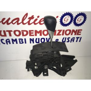 TOYOTA Avensis S. Wagon 3ème Série 33560-20180 2ADFTV Diesel 2200 (08>18) LEVIER DE VITESSES - Product Image 1