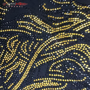 Sudadera para hombre con detalles de diamantes de imitación y aspecto de estilo urbano de calle sudadera brillante con diamantes de imitación para hombre - Product Image 6