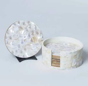 Posavasos de madera y resina duraderos elegantes, posavasos de madera de forma cuadrada para decorar el hogar y los accesorios de cocina - Product Image 2