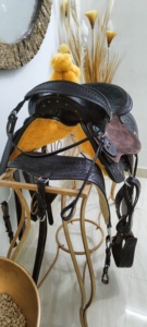 Juego de sillín inglés de cuero genuino de alta calidad, tachuela de caballo occidental, equipo de carreras de barril importado para equitación ecuestre - Product Image 2