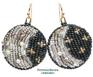 ต่างหูประดับลูกปัดหลายเม็ดสั่งทำพิเศษสำหรับผู้หญิง เครื่องประดับงานเลี้ยงสุดหรู ราคาดีที่สุด ต่างหูประดับลูกปัดผลิตในอินเดีย - Product Image 3